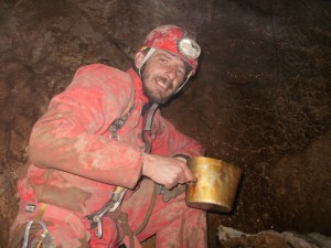 Robert il serbo che beve dalla gavetta